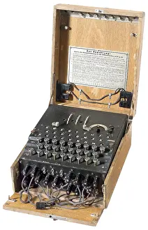 Enigma: Enigma machine