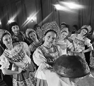 Loaf: Ensemble Yaroslavl dawns