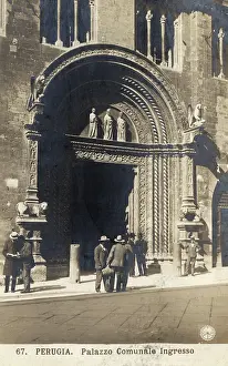 Perugia: Entrance to the Communal Palace, Perugia