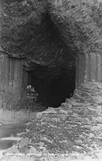 Bute: Entrance to Fingal's Cave