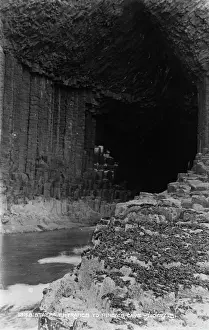 Bute: Entrance to Fingal's Cave