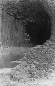 Bute: Entrance to Fingal's Cave