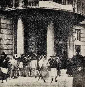 Picket: Entrance of The Picket Headquarters of the Shanghai