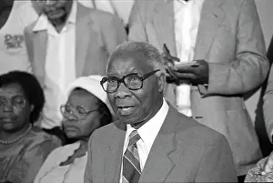 Govan: Epinette and Govan Mbeki at the press conference after