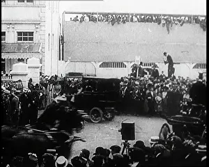 Amongst: Epsom Derby 1913