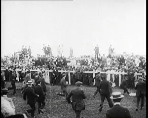 Stepped: Epsom Derby 1913