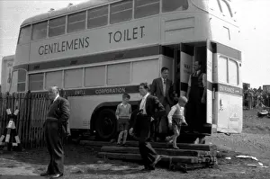 Downs: Epsom Derby - 1954