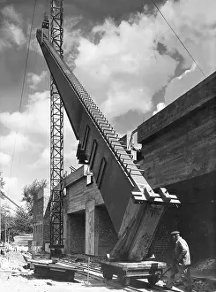 Flagpole: Erecting a flagpole, 1935
