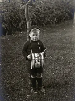 Grenville Collins / Tom Gillmor Collection: Eric Atherton Smith - young boy aged 3 with his toy drum