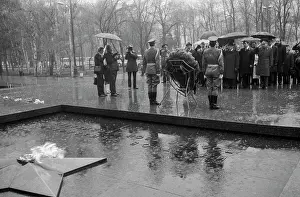 Honecker: Erich Honecker visits USSR