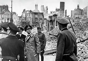 Raeder: Erich Raeder on a visit to Dunkirk, 1940