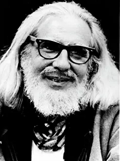 Ernesto: Ernesto Cardenal