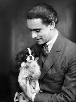 Lapdog: Ernst Deutsch with a lapdog, 1927