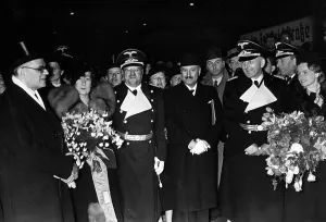 Weizsaecker: Ernst Freiherr V Weizsaecker
