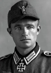 Scherl: Ernst Gaedckens, 1943