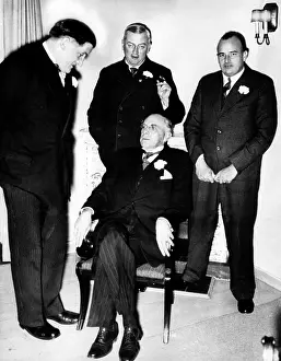 Gurtner: Ernst Hanfstaengl Kenneth Brown +
