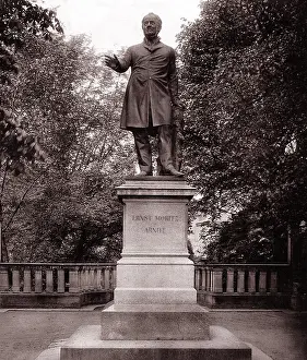 Moritz: Ernst-Moritz-Arndt monument in Bonn, 1892