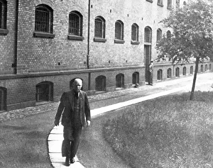 Imprisoned: Ernst Thaelmann in prison, 1934