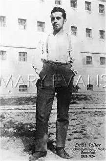 Toller: Ernst Toller