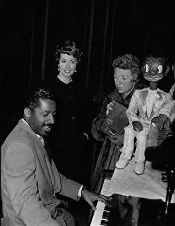 Victoire: Erroll Garner, jazz pianist, with Danielle Darrieux