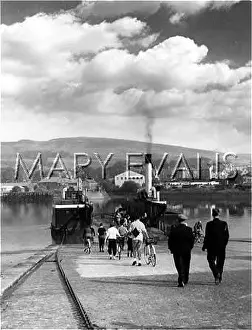 Renfrewshire: ERSKINE-KILPATRICK FERRY