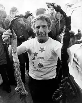 Competitor: Escapologist Alan Alan
