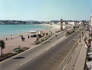 The J Salmon Image Archive: Esplanade and Clock Tower, Weymouth
