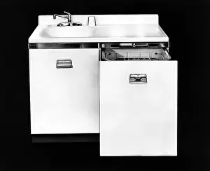 Dishwasher: EV1902 - Dishwasher, circa 1950s. ?