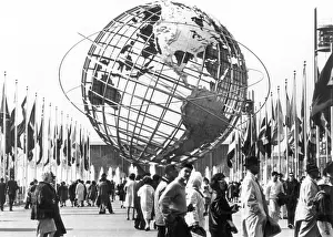 Locales: EV1971 - The Unisphere, symbol of the New ?