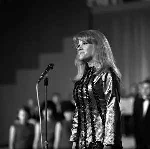 Oldrich: Eva Pilarova - pop singer
