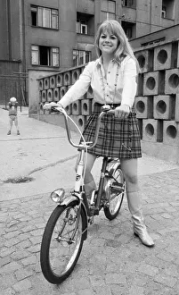 Barta: Eva Pilarova - pop singer - bicycle
