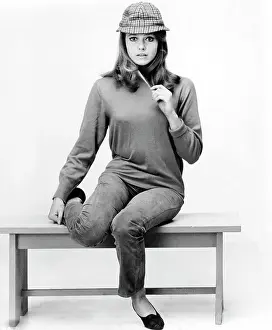 Renzi: Eva Renzi - Actress - Celebrity