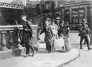 Saved: Evacuation of civilians after the Easter riots in Dublin, 19