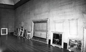 Hung: Evacuation of the Tate Gallery, 1939
