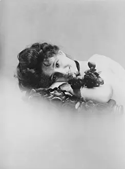 Acknowledged: Evelyn Nesbit (1884-1967), was acknowledged ?
