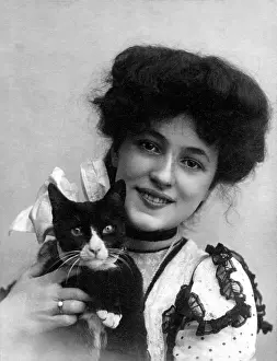 Nesbit: Evelyn Nesbit, ca. 1902. ?