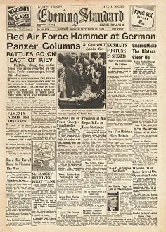Oesel: Evening Standard Russian Air force attack German Tank Column