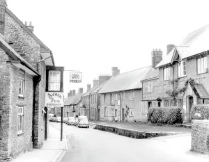 The Francis Frith Collection: Evershot, Fore Street c1965