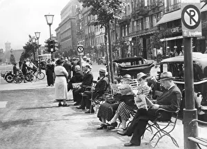 Monday: Everyday life in Berlin shortly before the war broke out