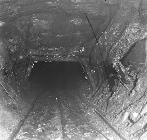 Evidence: Evidence of side movement, Tirpentwys Colliery, South Wales