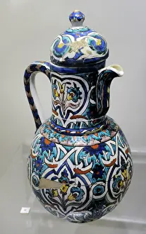 Glazed: Ewer. Kutahya. 19th-20th centuries
