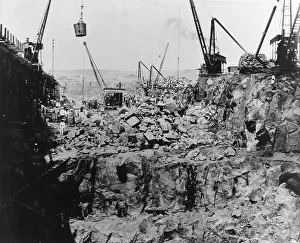 Niles: Excavation for Aswan Dam, Egypt