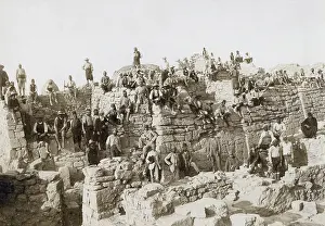 Squares: excavation works of Troy, around 1890