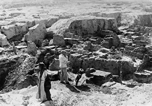 Archaeologist: Excavations of El Qasa