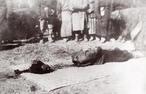 Beheading: Execution by beheading, China