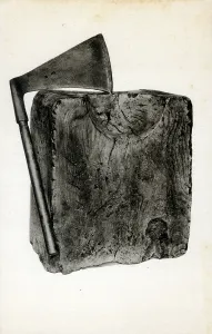 Gory: The Executioner's Block and Axe - Tower of London