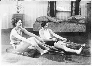 Toning: EXERCISE MACHINE