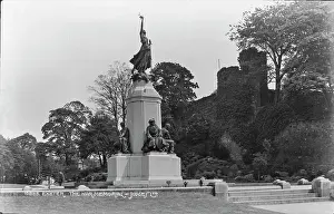 Remembrance: Exeter War Memorial