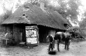 C1920: Exford, the Smithy c1920