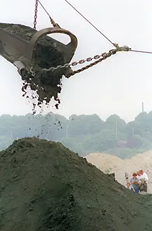 Output: Extraction of amber in Kaliningrad region, 1992